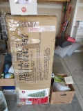 Lot GE 7ft Pre-Lit Just Cut Sparkling Blue Scotch Pine Constant on 550 Super Bright Lights, 1187