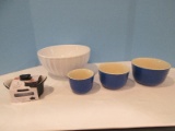 Lot Set of 3 Vintage Oxford Stoneware Nesting Bowls Cobalt Blue Exterior Cream Interior