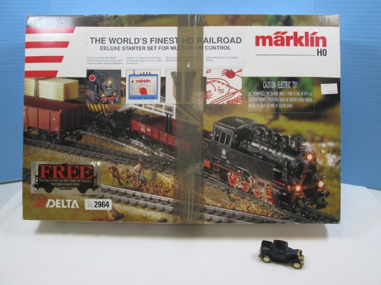 Marklin World's Finest HO Railroad Deluxe Starter Set for Multi-Train ...