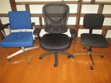 3 Desk Office Chairs on Casters GF Business Equipment, Inc. Mid Century modern Silver Metal