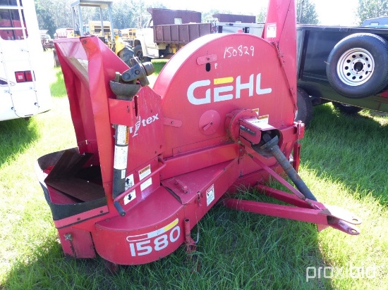 Gehl 1580 silage blower w/ shaft