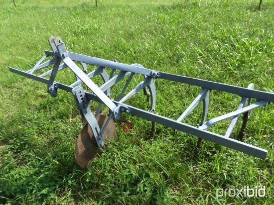 Pittsburg 2 row cultivator