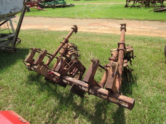 Lilliston 2 row rolling cultivator