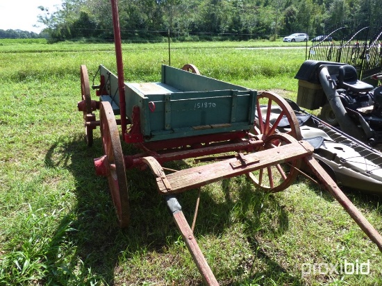 antique horse wagon