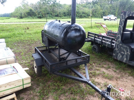 Portable smoker/grill