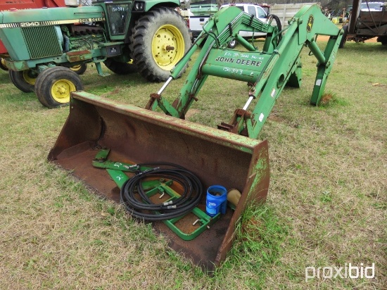 John Deere 740 loader w/ brackets