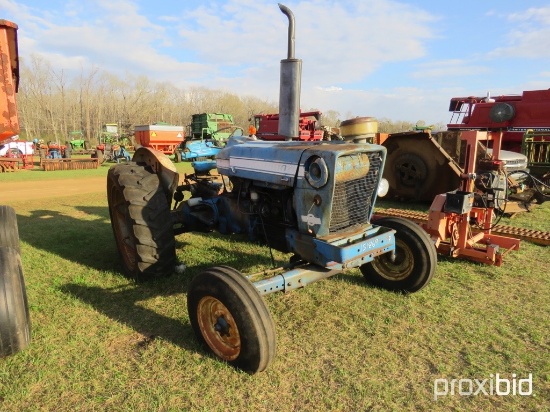 Ford 7000 tractor