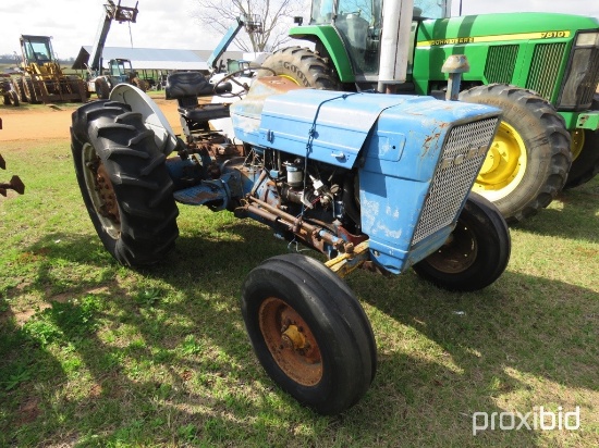 Ford 4600 tractor