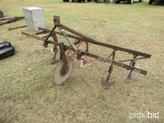 Pittsburg 2 row cultivator