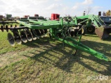 John Deere 315 disc