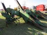 John Deere 120  1 row mounted corn puller