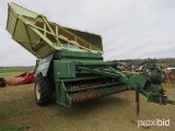 KMC 3374 peanut combine