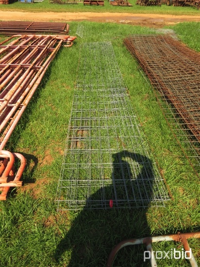 (7) 34"x16' wire panels