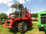 Massey Ferguson 540 combine w/ heads