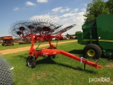 Kuhn SR110 GII  10 wheel caddy hay rake