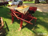 Covington 2 row planter w/ fertilizer