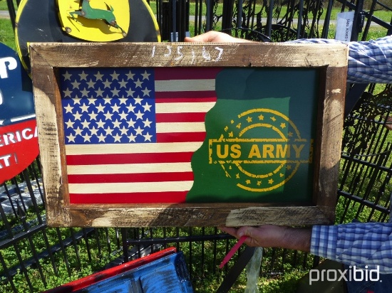 Wood U.S. Army sign