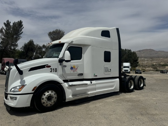 2023 Peterbilt 579 Epiq SleeperSleeper w/ 257,696 Miles