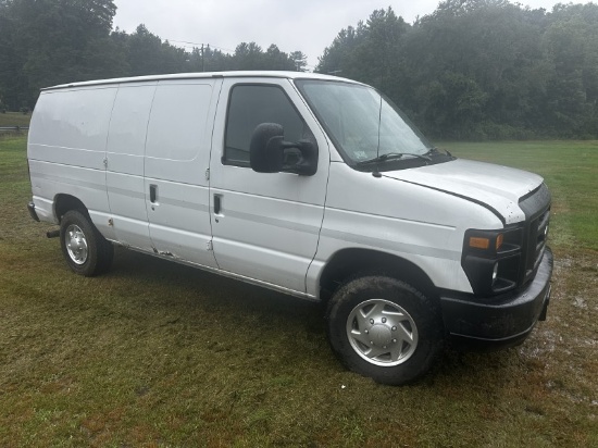 2012 Ford E350 Cargo Van, Runs Great, New Battery, Overall Body in Poor Condition with Front Bumper
