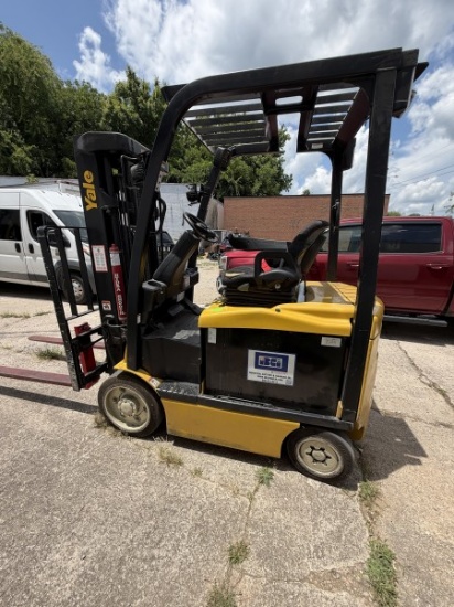 Yale Forklift with 6,234 Hours M: ECR050VGN48TE085
