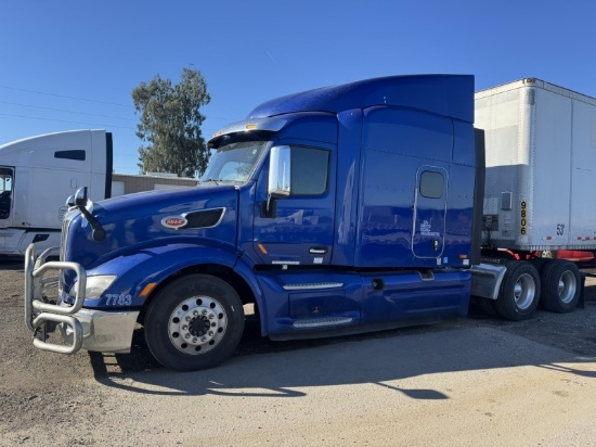 2016 Peterbilt Sleeper Cab Miles, 910,058, Blue, Cummins DIesel Engine, Easton Manual Tranmission,