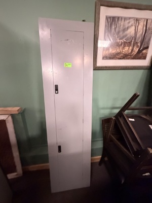 GE 400 Amp Panel Box, 3 Phase, 4 Wire, Approx 6' T