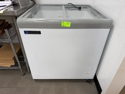 Masterbilt Glass Sliding Top Freezer, Model: MSF-31AN
