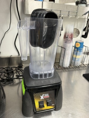 Waring Xtreme Blender, Model: MX1000XTX