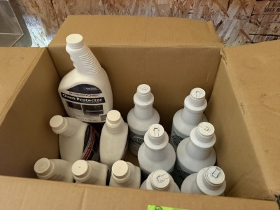Lot of Oven Cleaner & Toilet Bowl Cleaner