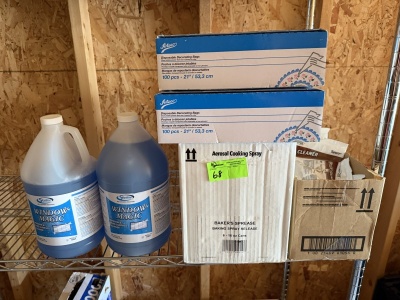 Lot of Cooking Spray, Fryer Cleaner, Window Cleane Lot of Cooking Spray, Fryer Cleaner, Window Cl...