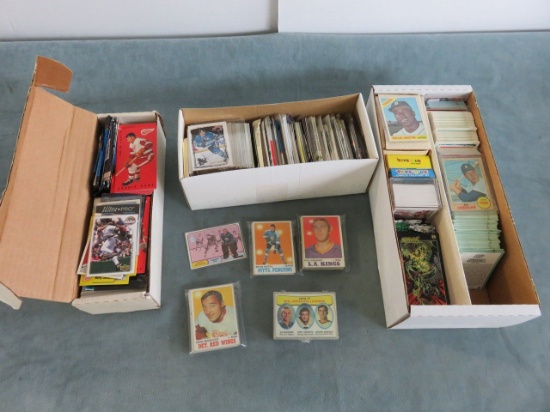 Assorted Lot of Mostly 1990's Hockey Cards