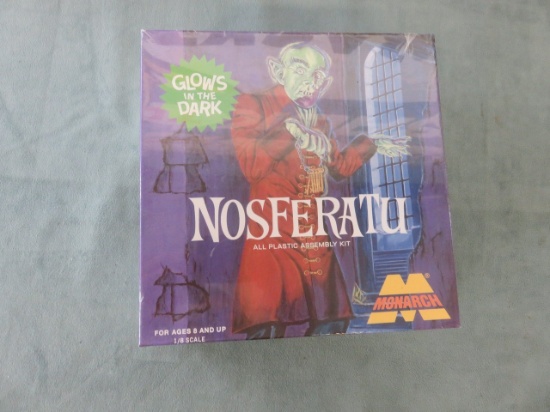 Nosferatu 1/8 Scale Model Kit