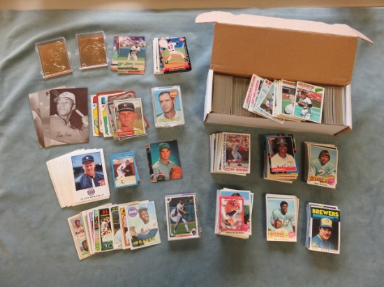About 1000 Assorted Sports Cards 1970's -90's