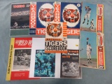 Group of 9 Mostly Detroit Teams Magazines