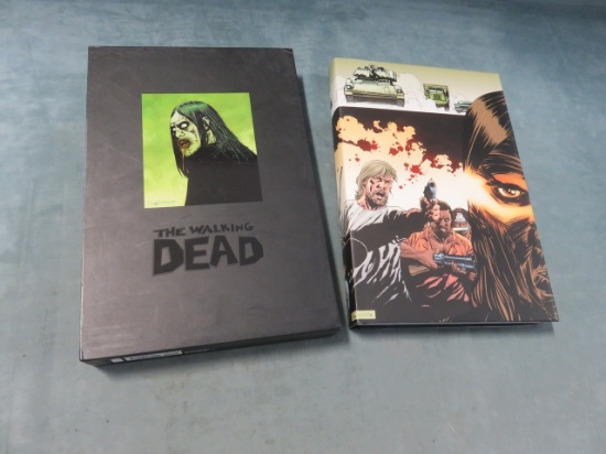 Walking Dead Oversize Slipcase Edition V2