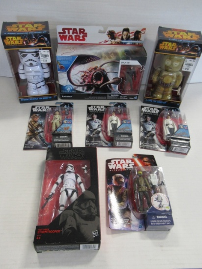 Star Wars Action Figure Lot of (8)