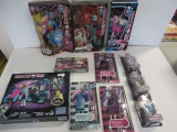 Monster High Figure/Doll/Collectible Lot