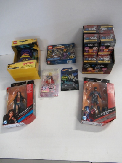 DC Toy and Collectibles Lot