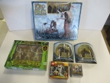 Lord of the Rings Figure/Collectibles Box Lot