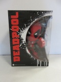 Deadpool Super Deluxe 9 inch Vinyl