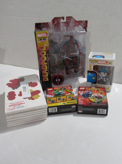 Marvel Figure & Toy Lot