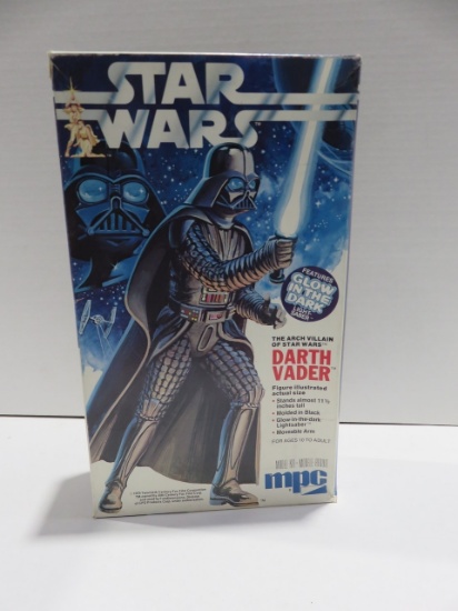 Star Wars 1979 Darth Vader Model