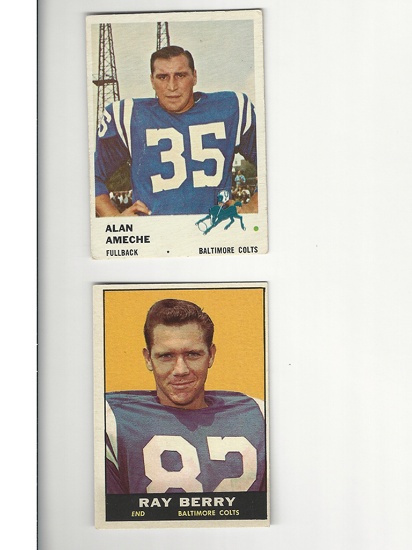 1961 Fleer and Topps Football Cards (2)