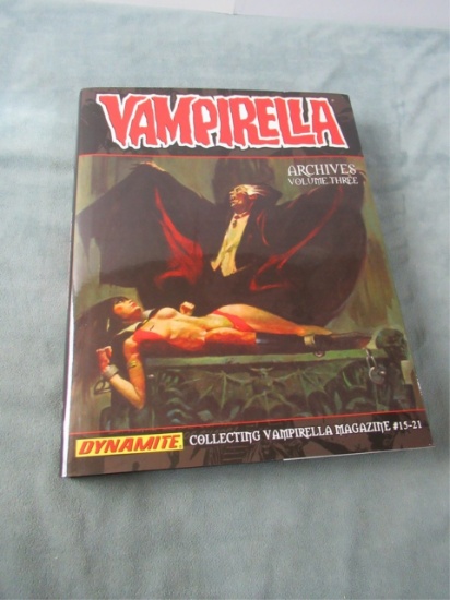 Vampirella Archives Volume 3