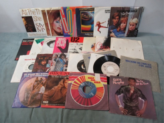 Group of (25) Single 7" Vinyl Records