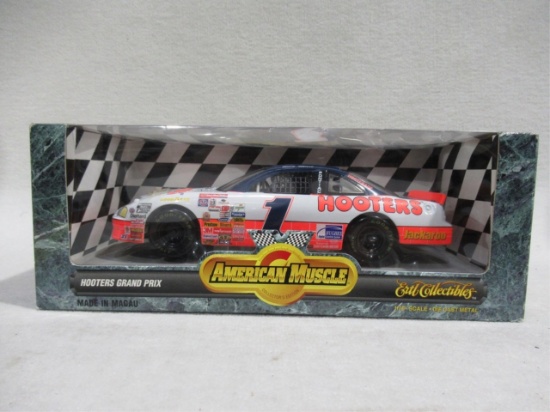 Hooters Grand Prix Die-Cast Car