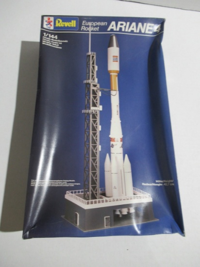 The Ariane 4 Rocket Model Kit