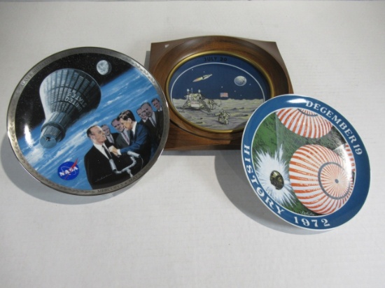 Mission to Space Commemorative Plates Lot of (3)