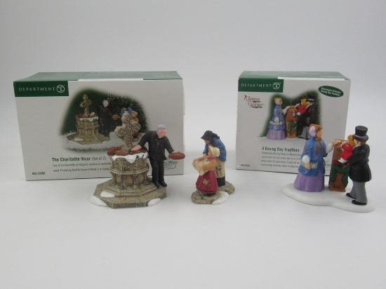 Department 56 Christmas Village Accessory Lot of (2)