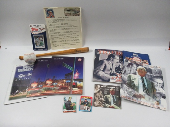 Detroit Tigers Collectible Lot w/Stamped Autograph
